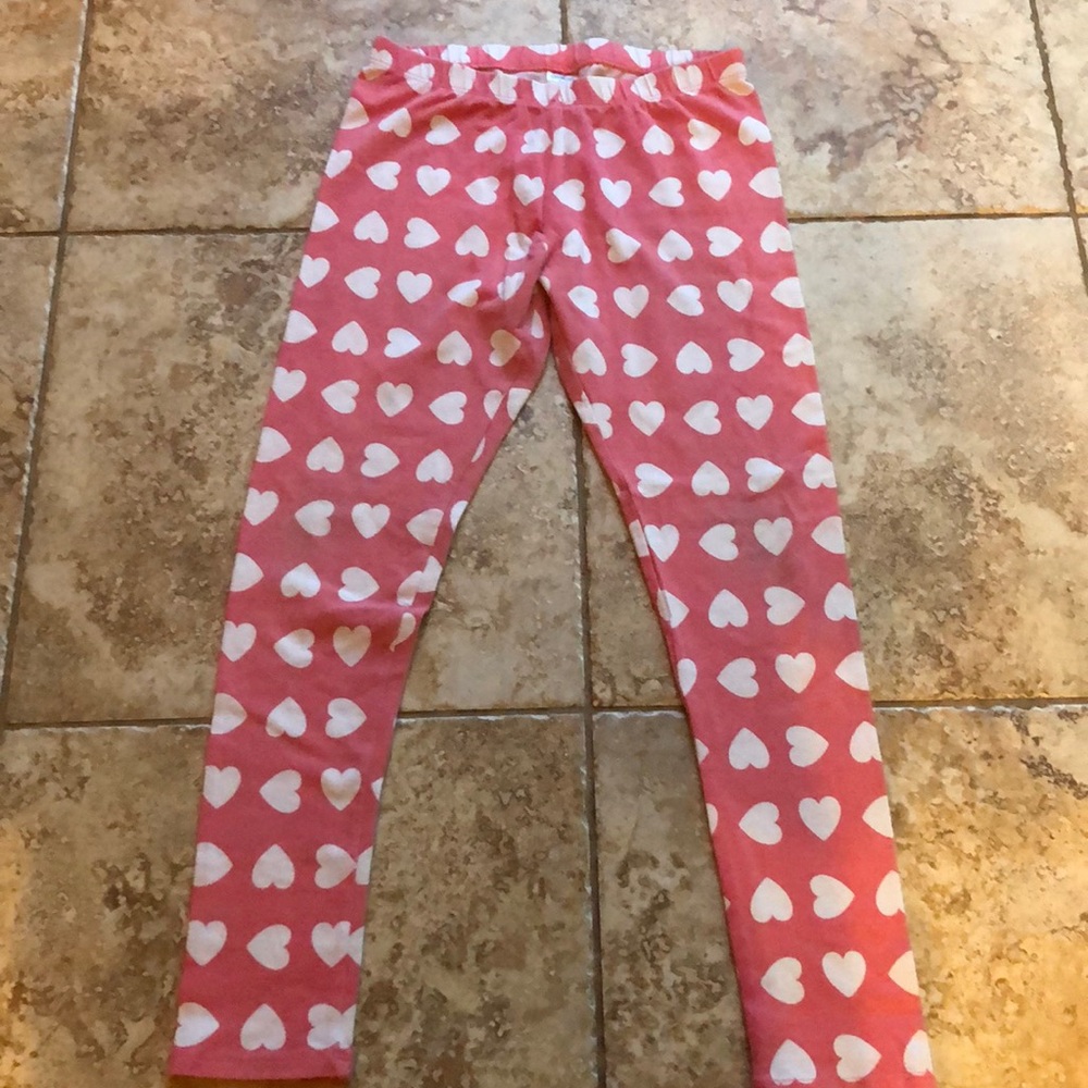 Oshkosh Girls size 8 hearts leggings